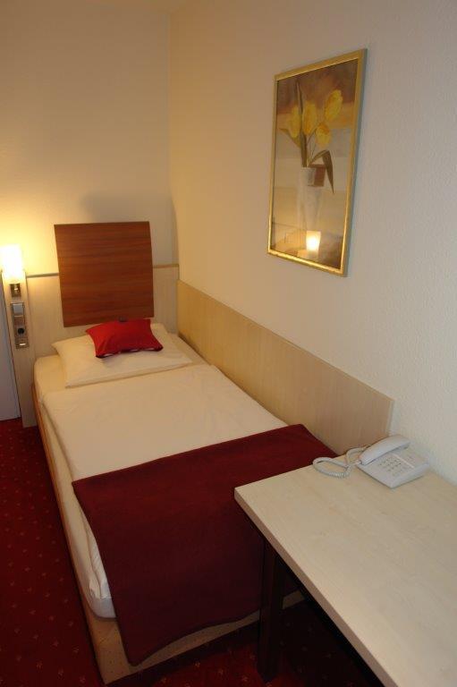 Hotel Restaurant Struemper Hof Мербуш Экстерьер фото